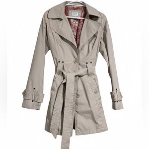 Beige Trench Coat 🤍